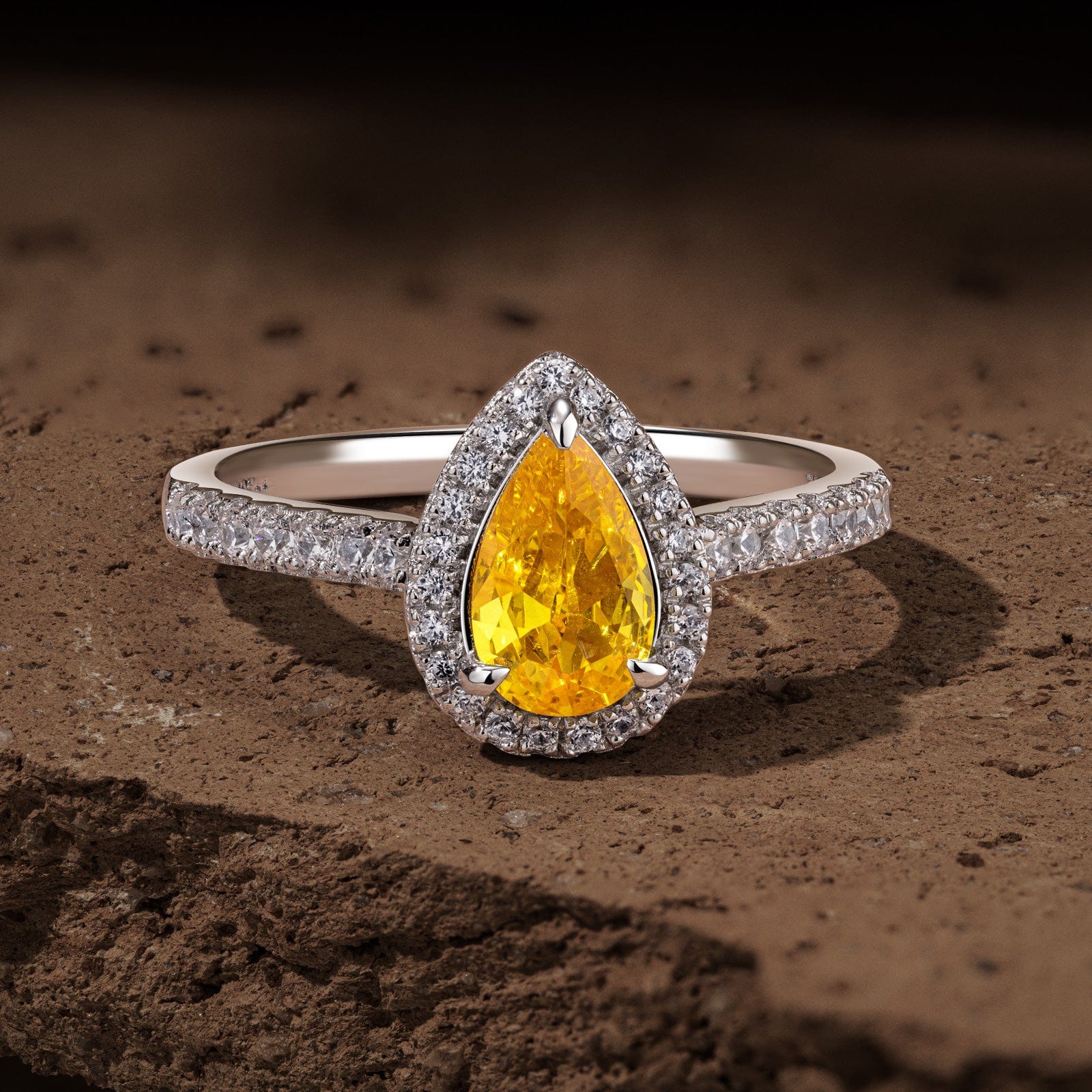 The Queen Halo Engagement Ring - 1.01 Carat 18K White Gold with a Pear Brillant Cut Lab-Grown Diamond